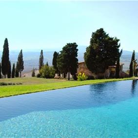 4 Bedroom Villa with Pool near Sarteano, Sleeps 6-8